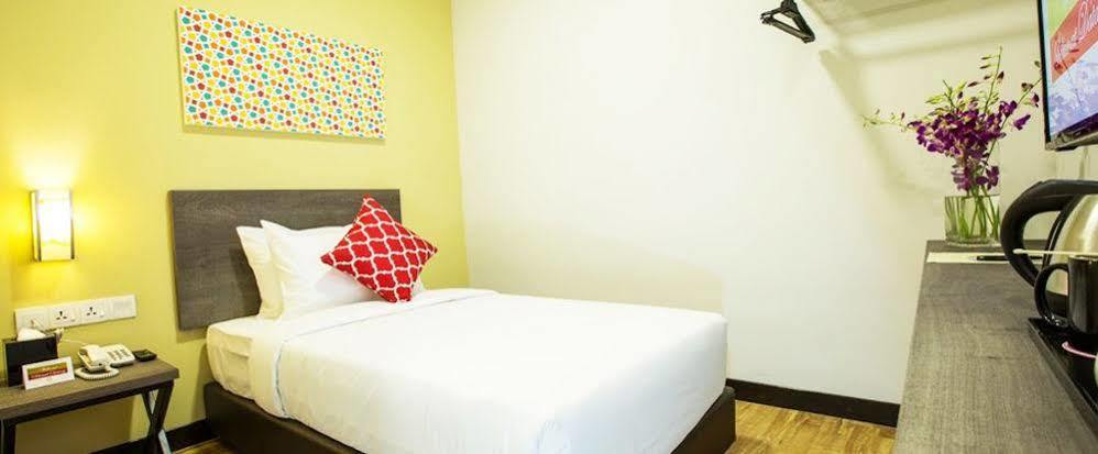 Humaira Hotel Tanah Merah  Esterno foto