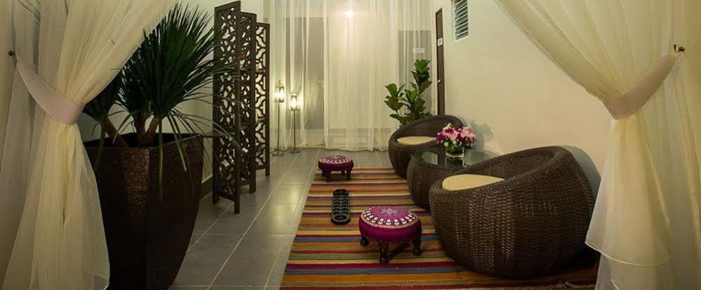 Humaira Hotel Tanah Merah  Esterno foto